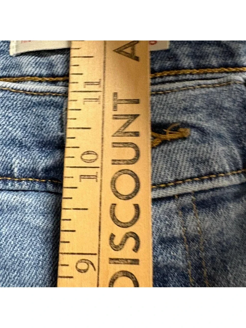 Levis High Waisted Mom Jeans Womens 28 Blue Stretch Denim Tapered Leg W28 L27